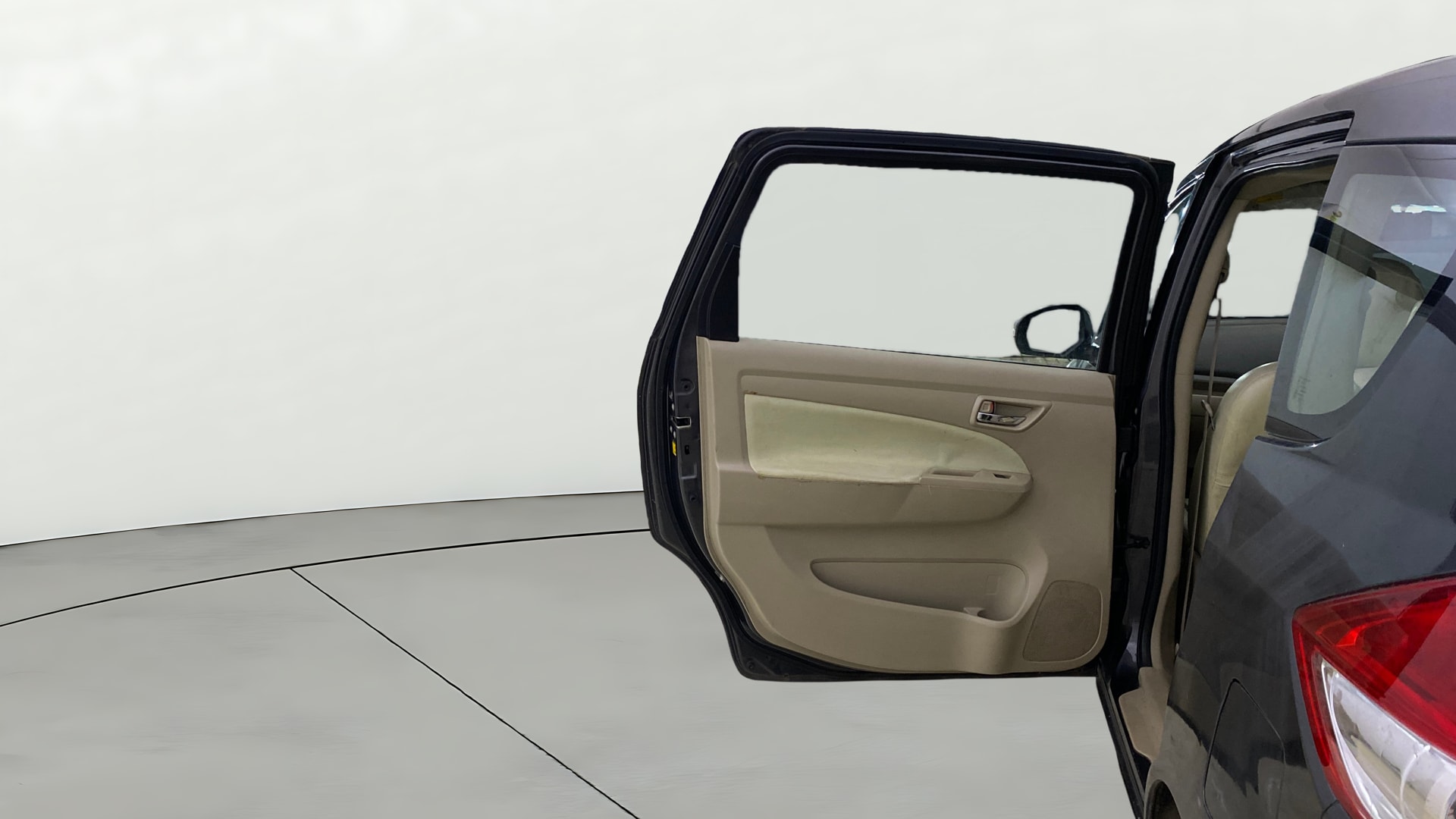 View 2017 Maruti Suzuki 1000 Base Variant Image 23 Used 2017 Maruti Suzuki 1000 Base Variant Image 23