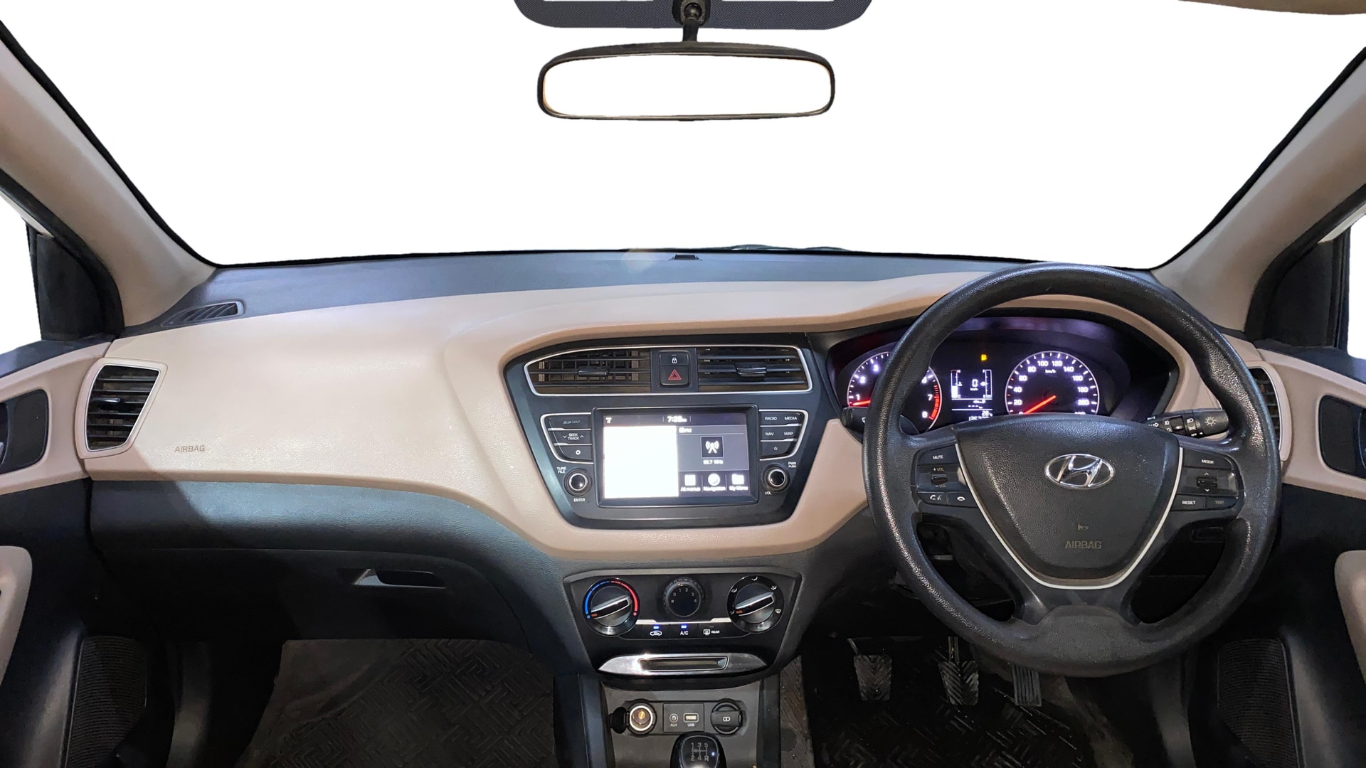 View 2020 Hyundai Elite i20 1.2 Sportz Plus Petrol Image 15 Used 2020 Hyundai Elite i20 1.2 Sportz Plus Petrol Image 15