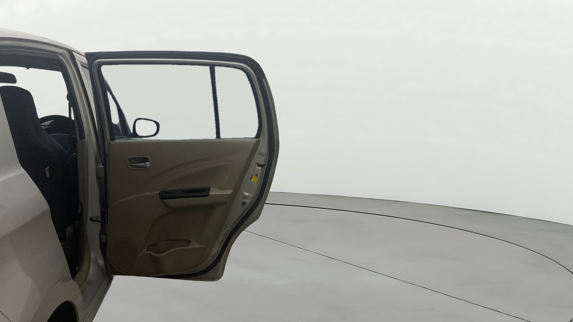 View 2017 Maruti Suzuki 1000 Base Variant Image 8 Used 2017 Maruti Suzuki 1000 Base Variant Image 8