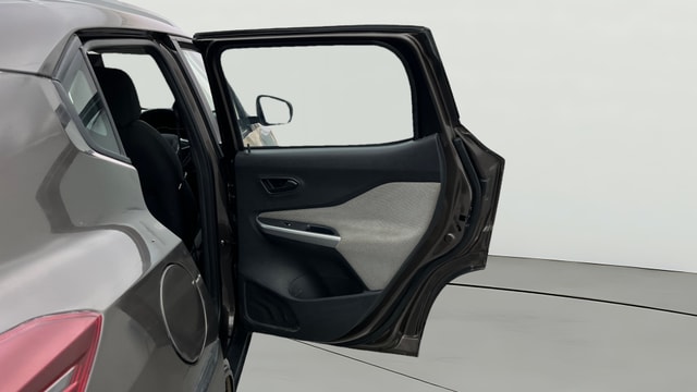 View Nissan Magnite Image 7 Used Nissan Magnite Image 7
