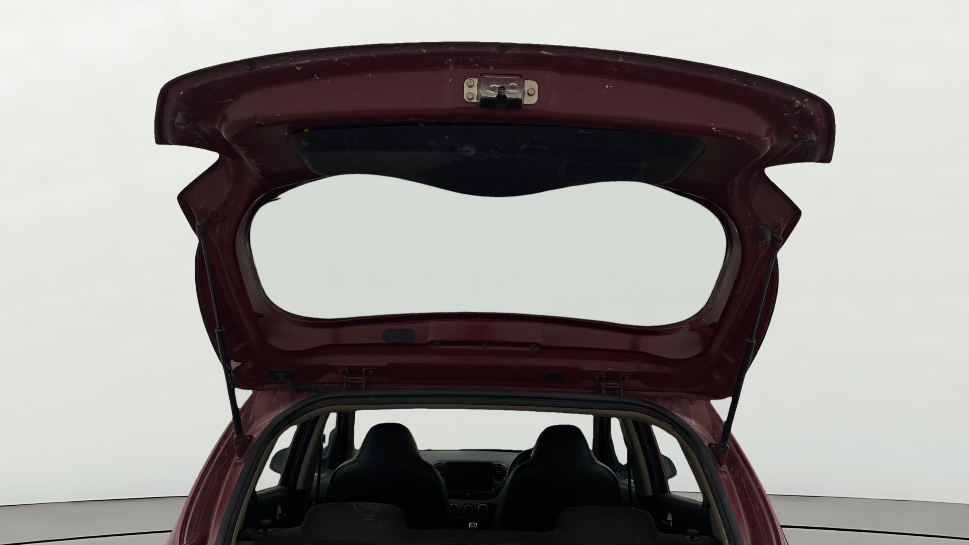 View 2015 Hyundai Grand i10 Sportz 1.2 Kappa Image 16 Used 2015 Hyundai Grand i10 Sportz 1.2 Kappa Image 16