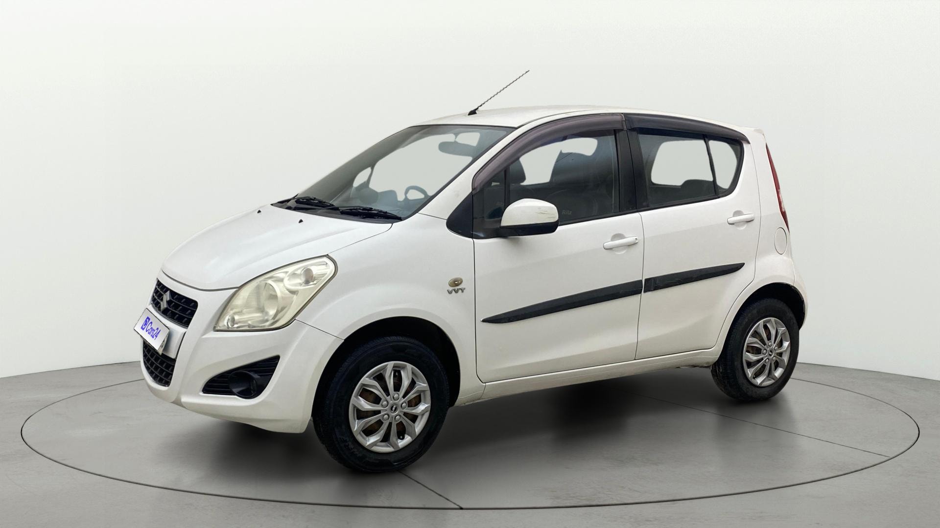 View 2015 Maruti Suzuki 1000 Base Variant Image 34 Used 2015 Maruti Suzuki 1000 Base Variant Image 34