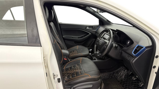 View Hyundai i20 Active Image 26 Used Hyundai i20 Active Image 26