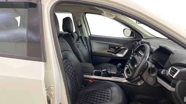 View Tata Harrier Image 26 Used Tata Harrier Image 26