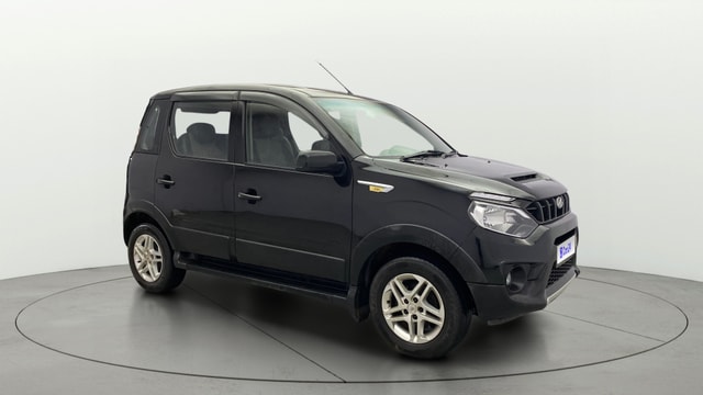 View Mahindra NuvoSport Image 22 Used Mahindra NuvoSport Image 22