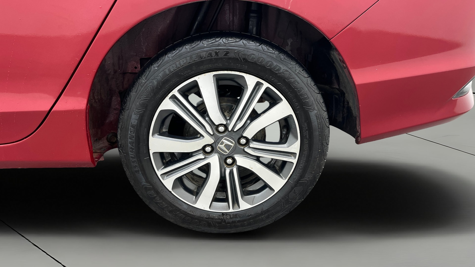 View 2020 Honda City ZX MT Diesel Anniversary Edition Image 12 Used 2020 Honda City ZX MT Diesel Anniversary Edition Image 12