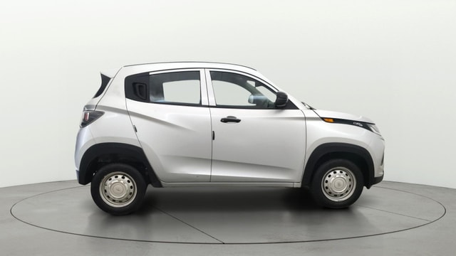 View Mahindra KUV100 Image 8 Used Mahindra KUV100 Image 8