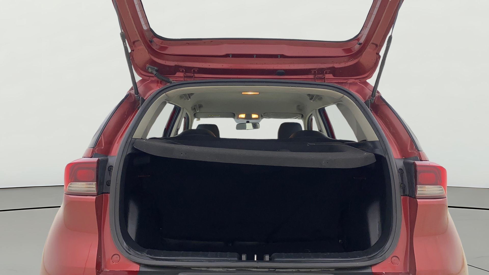 View 2020 Kia Sonet HTK Plus Petrol Image 38 Used 2020 Kia Sonet HTK Plus Petrol Image 38
