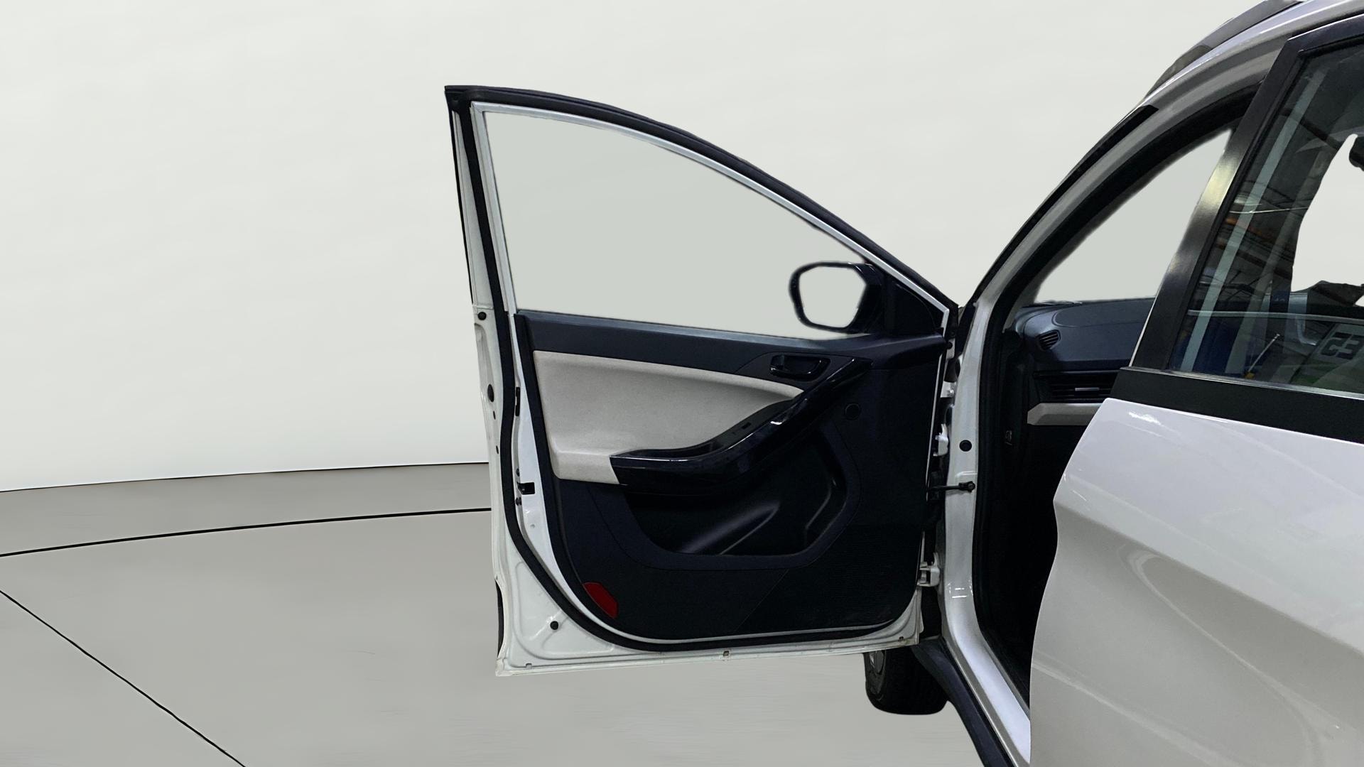 View 2023 Tata Nexon Revotron XE Image 30 Used 2023 Tata Nexon Revotron XE Image 30