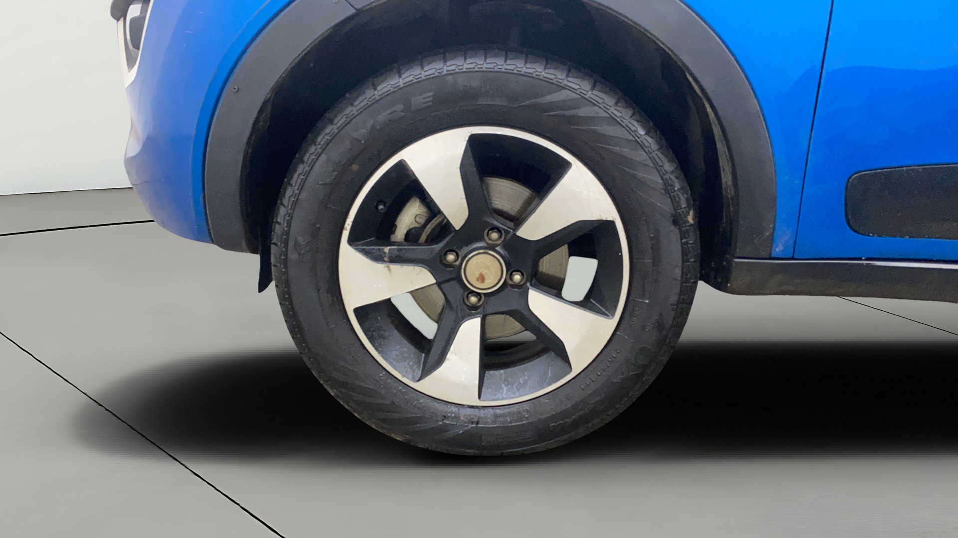 Used 2018 Tata Nexon Used 2018 Tata Nexon