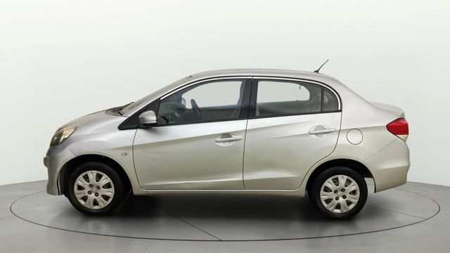 View Honda Amaze Image 5 Used Honda Amaze Image 5
