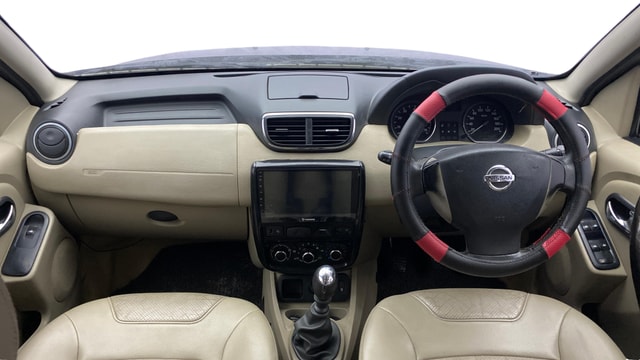 View Nissan Terrano Image 15 Used Nissan Terrano Image 15