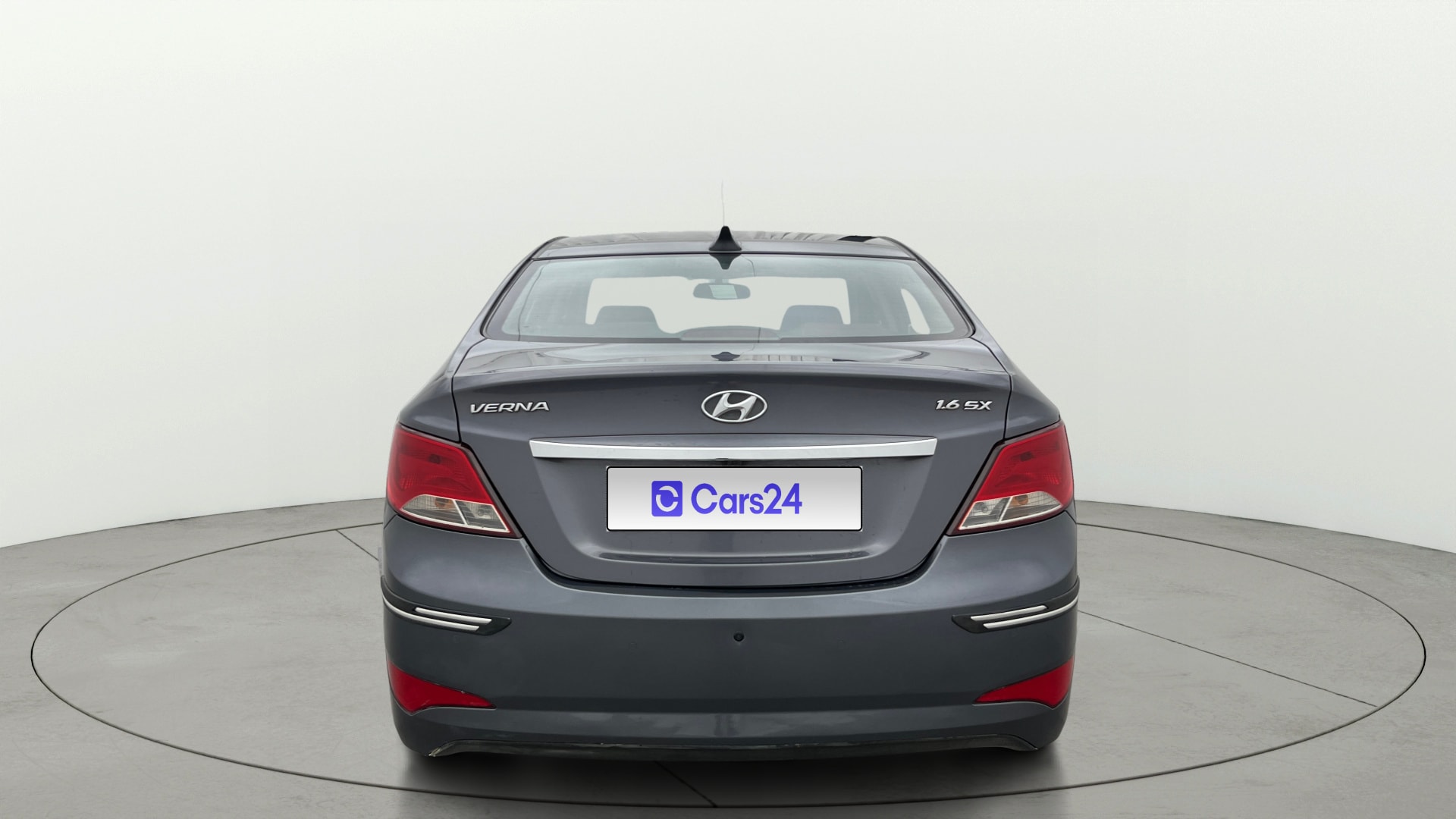 View 2016 Hyundai Verna 1.6 VTVT SX Image 39 Used 2016 Hyundai Verna 1.6 VTVT SX Image 39