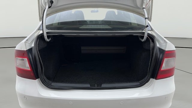 View Skoda Rapid Image 36 Used Skoda Rapid Image 36