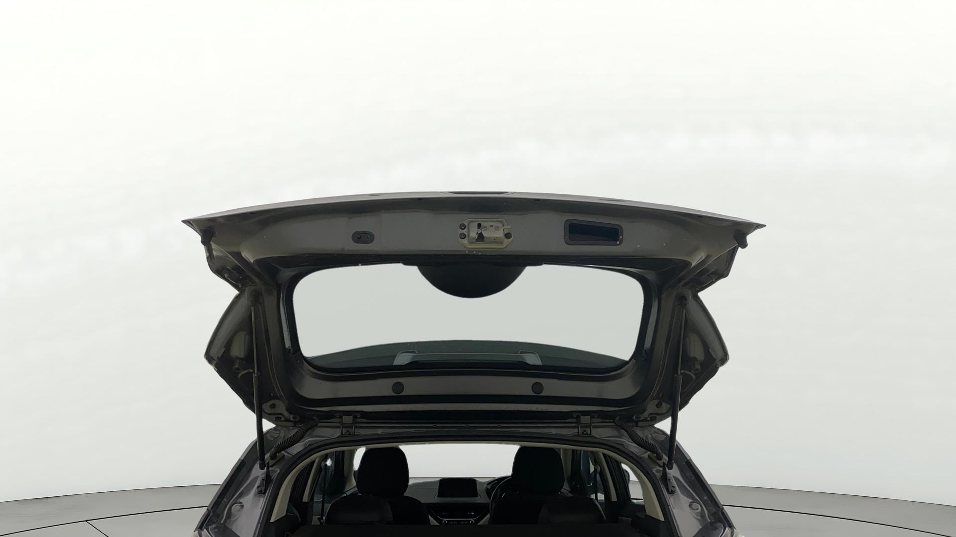 View 2020 Tata Nexon Revotron XE Image 17 Used 2020 Tata Nexon Revotron XE Image 17