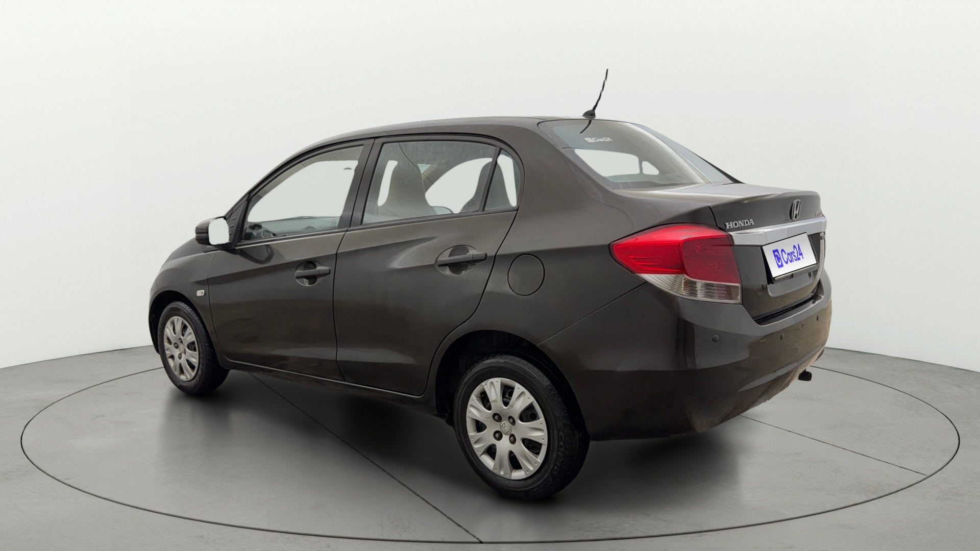 View 2015 Honda Amaze E MT Petrol BS IV Image 2 Used 2015 Honda Amaze E MT Petrol BS IV Image 2