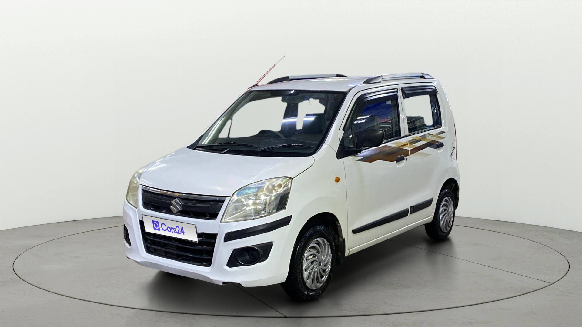 View 2017 Maruti Suzuki 1000 Base Variant Image 34 Used 2017 Maruti Suzuki 1000 Base Variant Image 34