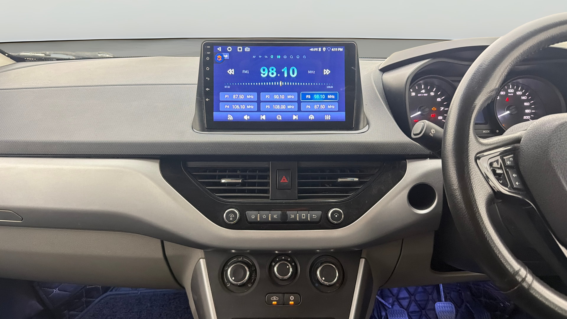 Used 2018 Tata Nexon Used 2018 Tata Nexon