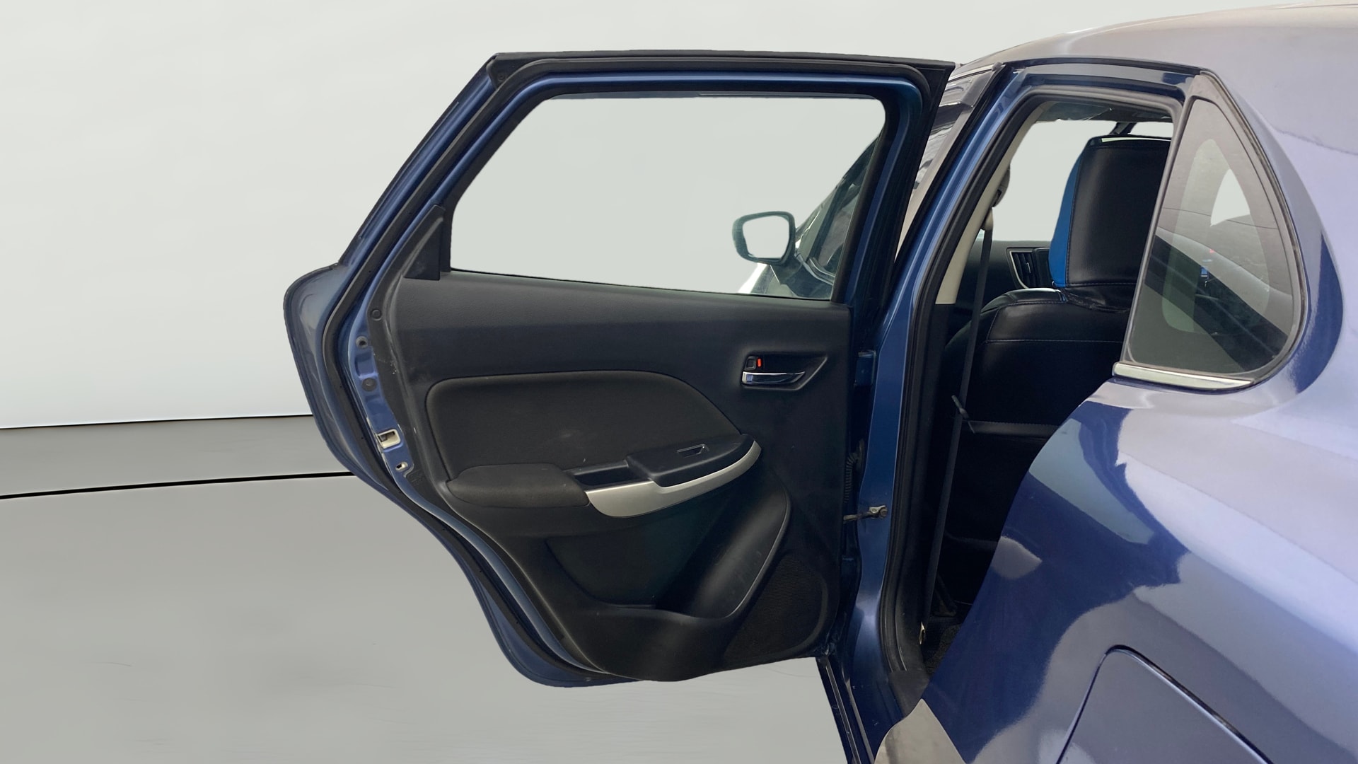 View 2017 Maruti Suzuki 1000 Base Variant Image 22 Used 2017 Maruti Suzuki 1000 Base Variant Image 22