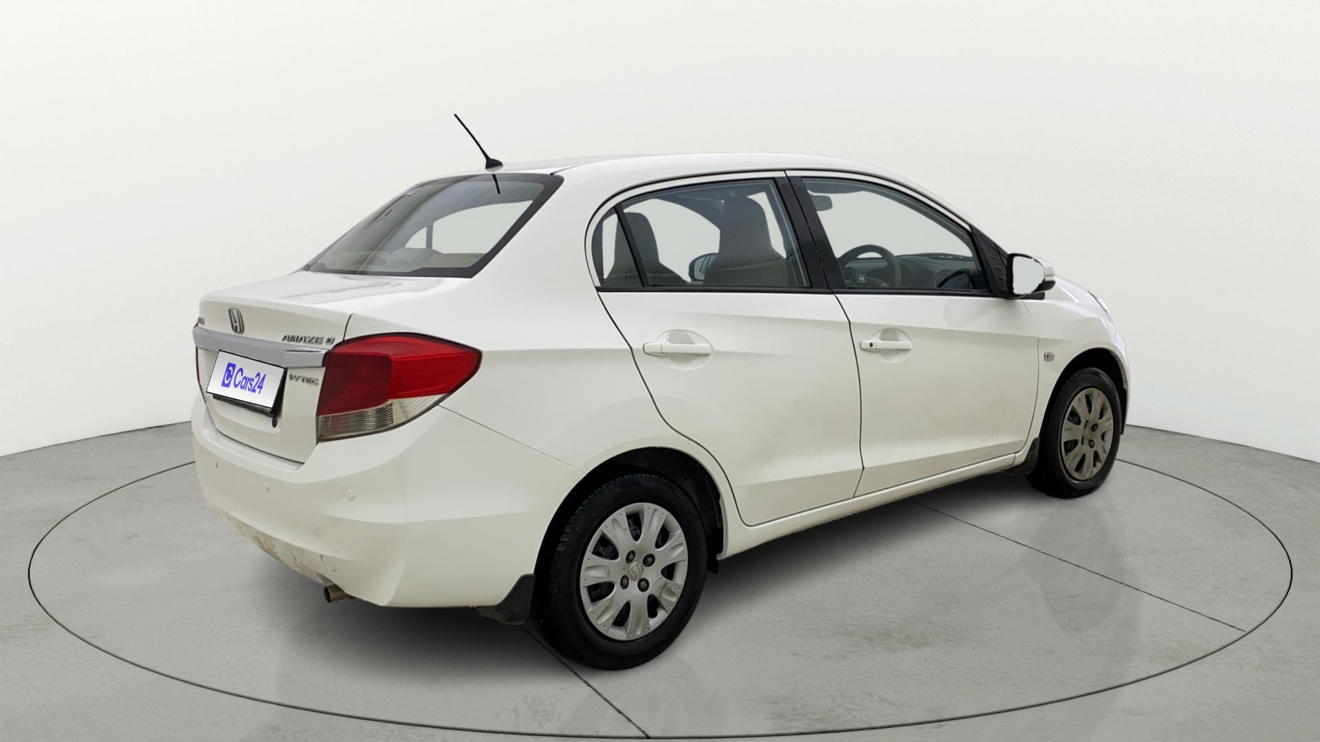 View 2015 Honda Amaze E MT Petrol BS IV Image 41 Used 2015 Honda Amaze E MT Petrol BS IV Image 41