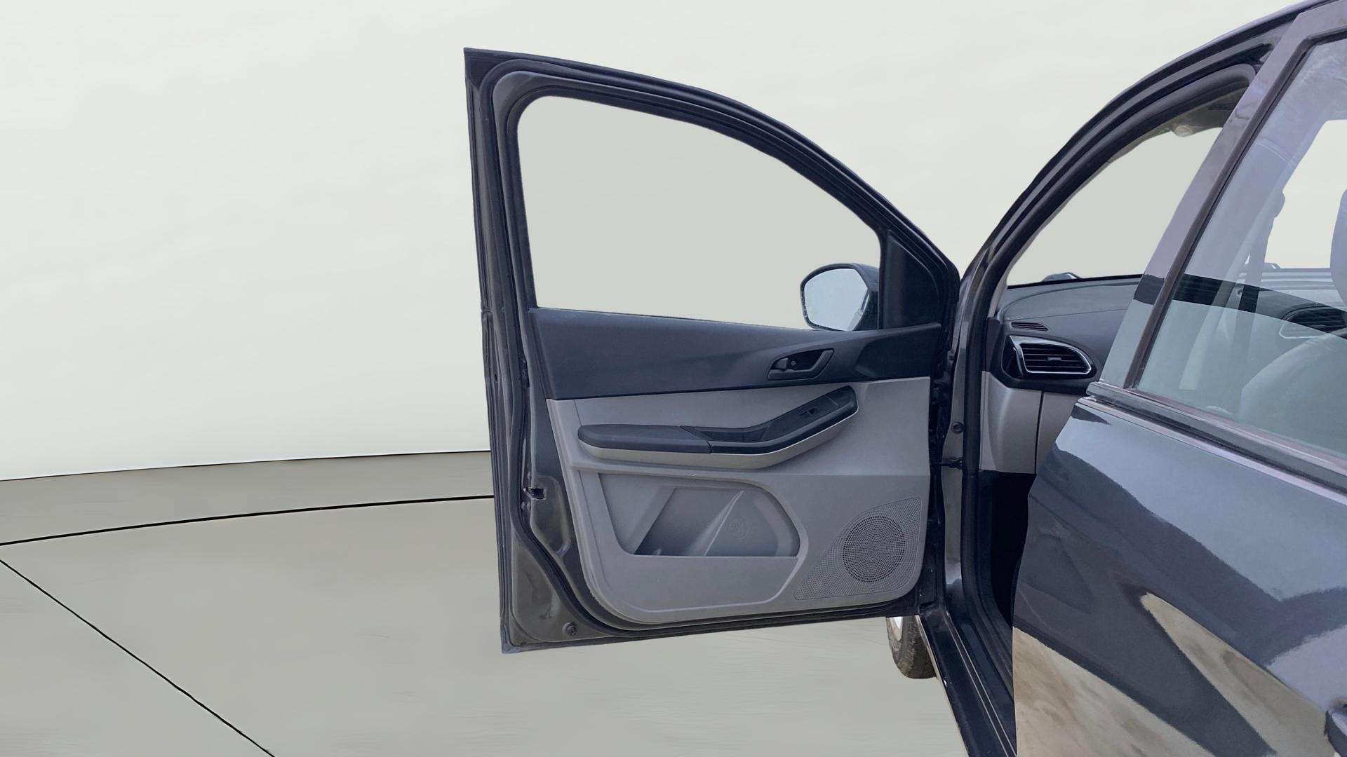 Used 2022 Tata Tiago Used 2022 Tata Tiago