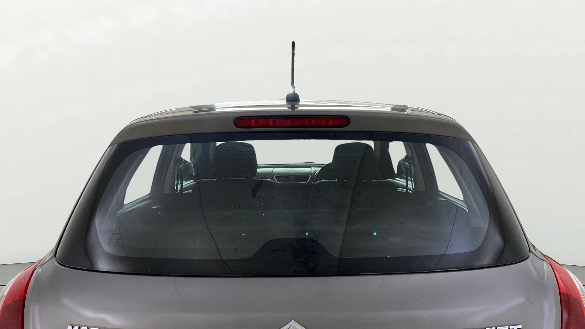 View 2017 Maruti Suzuki 1000 Base Variant Image 3 Used 2017 Maruti Suzuki 1000 Base Variant Image 3