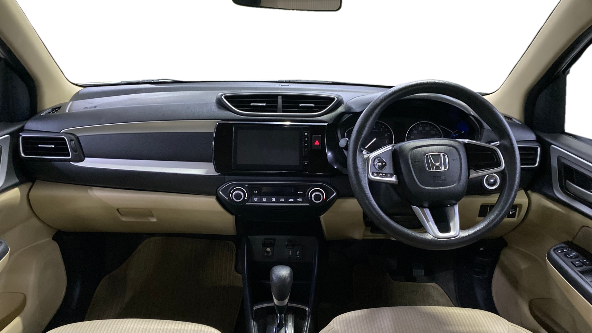 View 2024 Honda Amaze E MT Petrol BS IV Image 16 Used 2024 Honda Amaze E MT Petrol BS IV Image 16