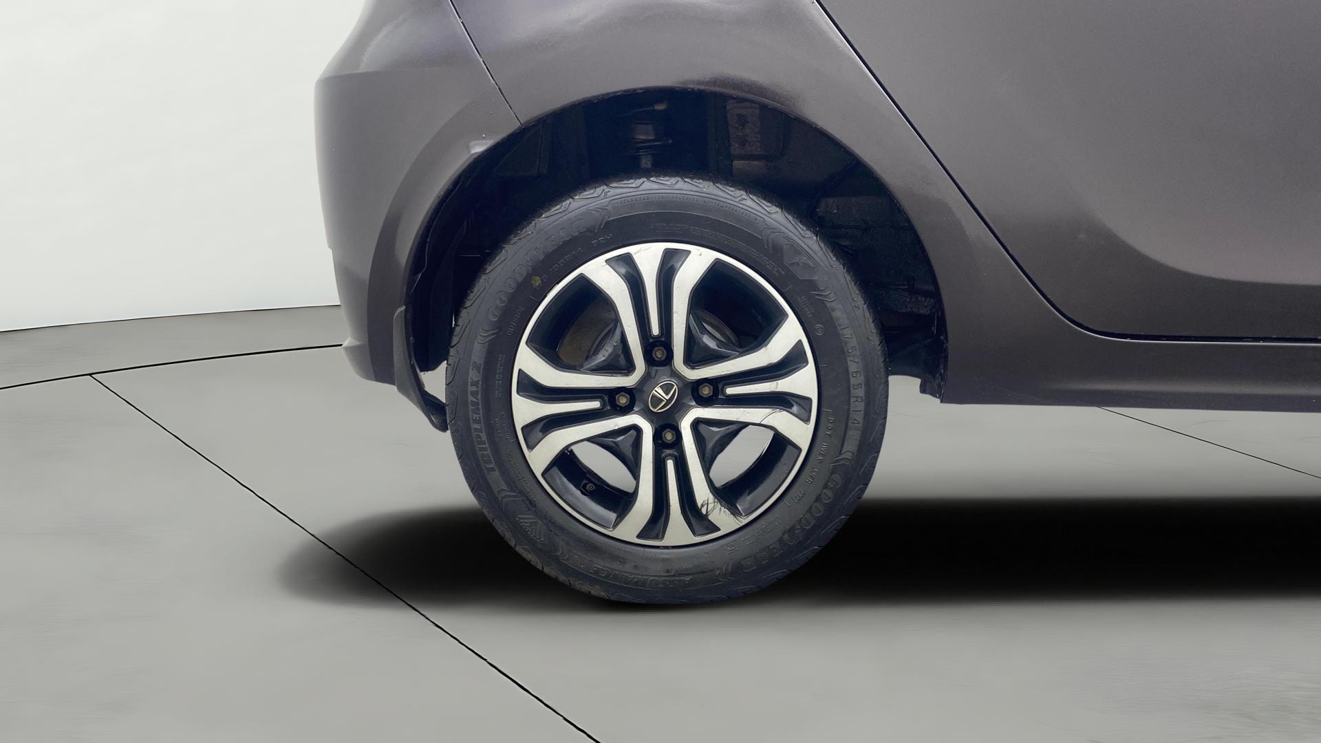 Used 2022 Tata Tiago Used 2022 Tata Tiago