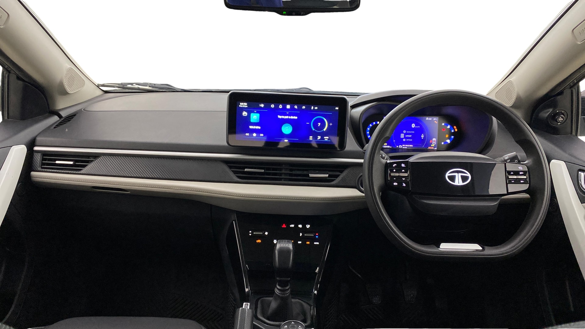 View 2023 Tata Nexon Revotron XE Image 16 Used 2023 Tata Nexon Revotron XE Image 16