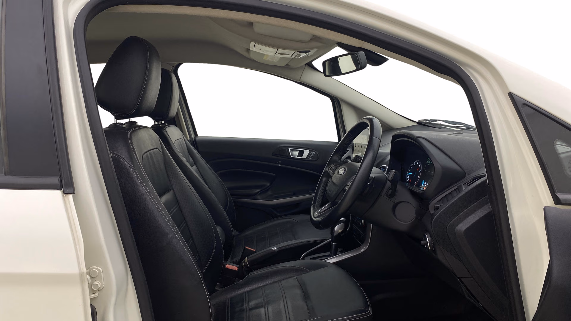 View 2019 Ford EcoSport 1.5 TDCi Diesel Ambiente BS IV Image 18 Used 2019 Ford EcoSport 1.5 TDCi Diesel Ambiente BS IV Image 18