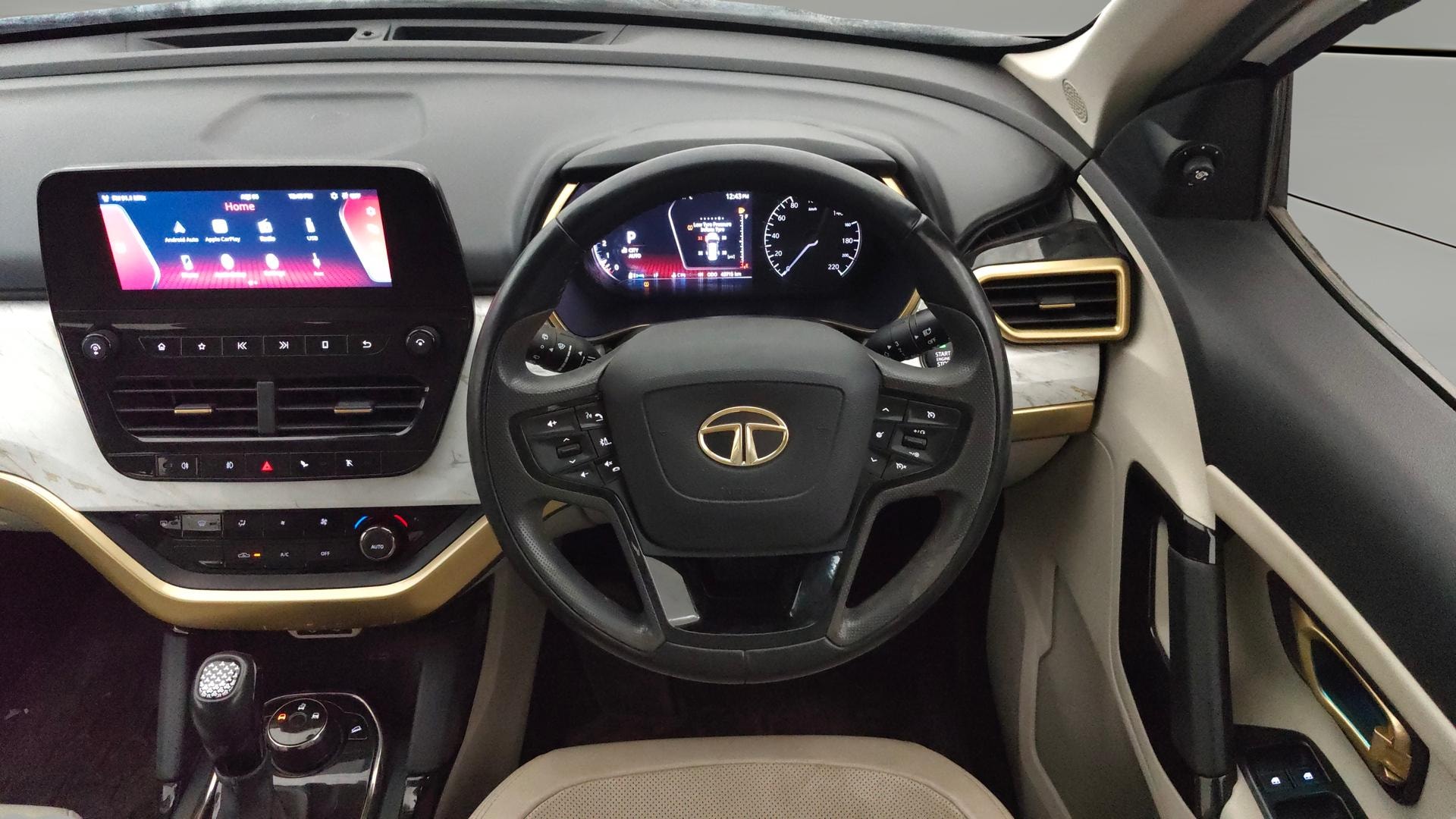 View 2022 Tata Safari XZA Plus Gold Image 14 Used 2022 Tata Safari XZA Plus Gold Image 14