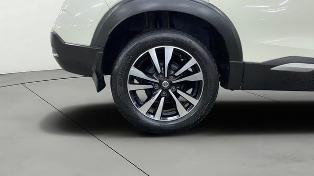 View Nissan Kicks Image 34 Used Nissan Kicks Image 34
