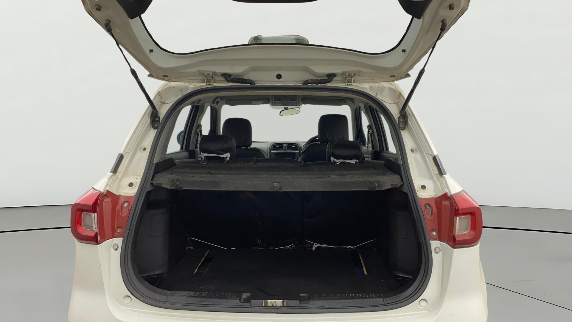 View 2022 Toyota Urban Cruiser High MT Image 38 Used 2022 Toyota Urban Cruiser High MT Image 38