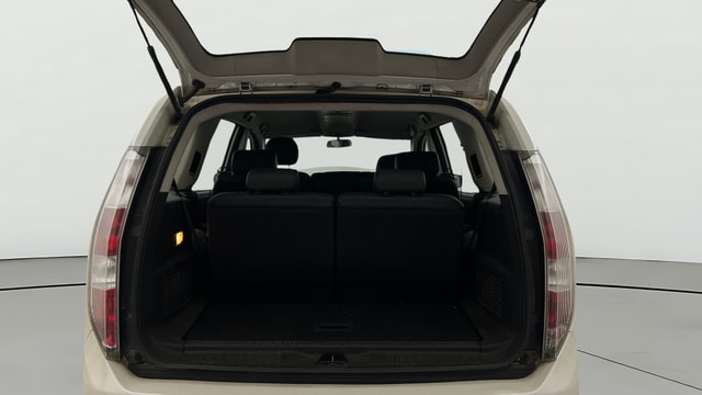 View Tata Aria Image 38 Used Tata Aria Image 38
