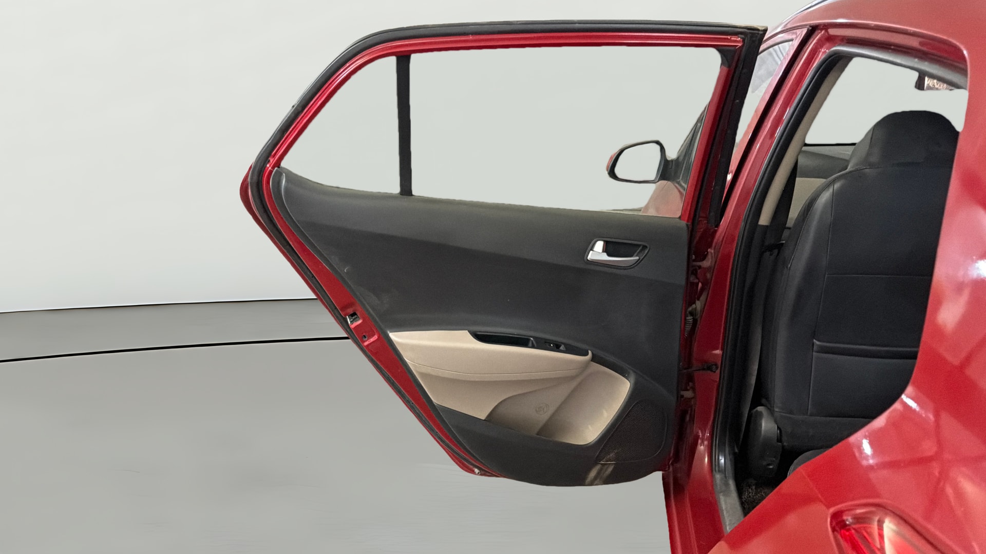 View 2018 Hyundai Grand i10 Sportz 1.2 Kappa Image 22 Used 2018 Hyundai Grand i10 Sportz 1.2 Kappa Image 22