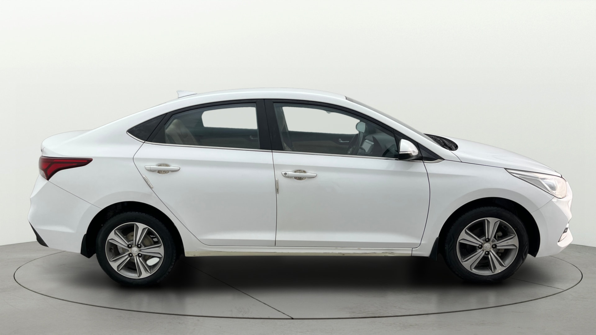 Used 2018 Hyundai Verna Used 2018 Hyundai Verna