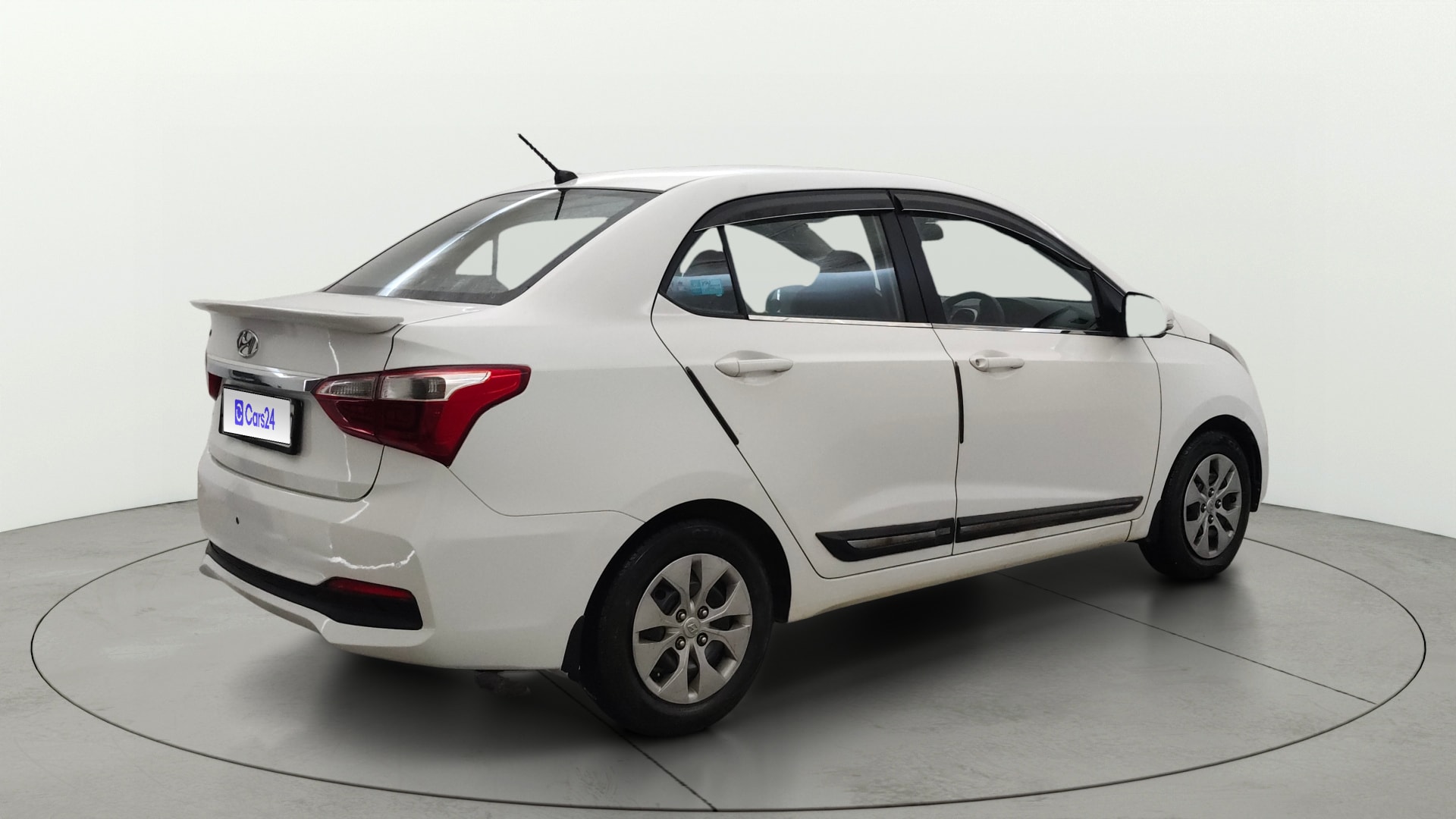 View 2017 Hyundai Xcent S Petrol Image 42 Used 2017 Hyundai Xcent S Petrol Image 42