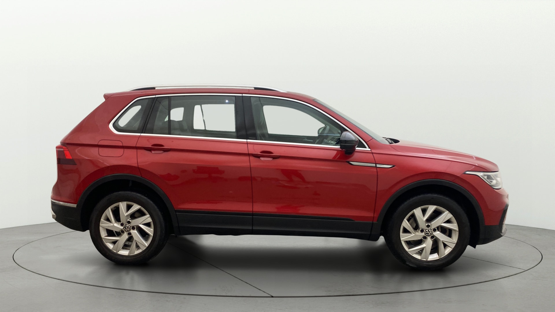 Used 2024 Volkswagen Tiguan Used 2024 Volkswagen Tiguan