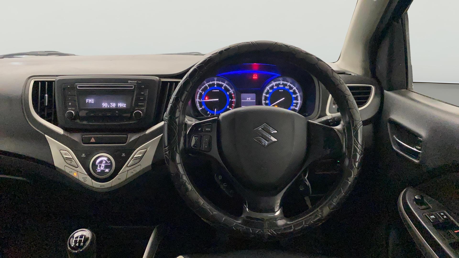 View 2018 Maruti Suzuki 1000 Base Variant Image 20 Used 2018 Maruti Suzuki 1000 Base Variant Image 20