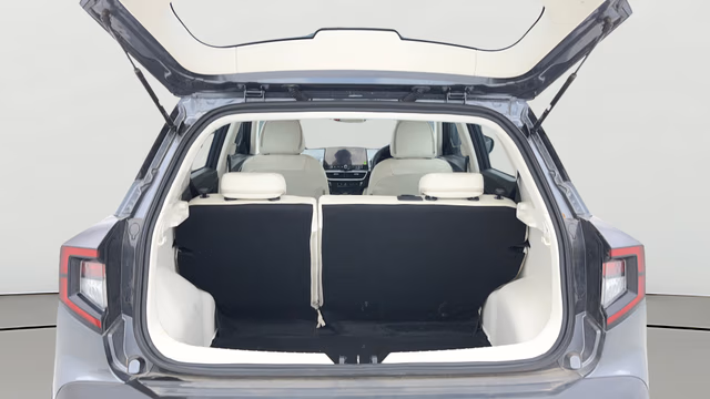 View Mahindra XUV 3XO Image 39 Used Mahindra XUV 3XO Image 39