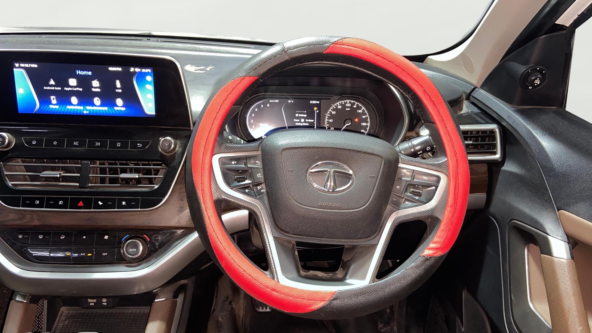 View 2021 Tata Harrier XE Image 13 Used 2021 Tata Harrier XE Image 13