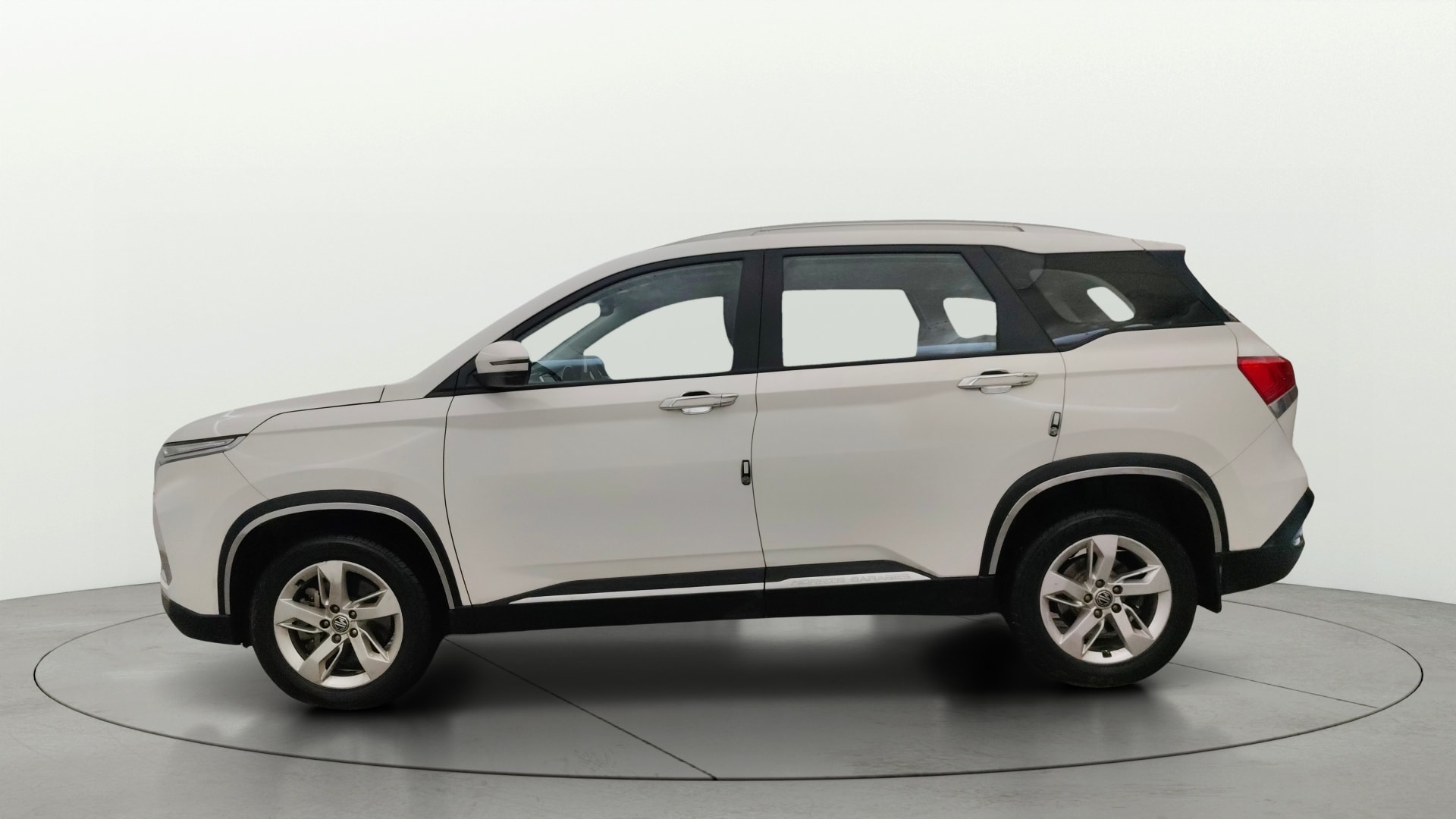 View 2022 MG Hector Shine Petrol Image 5 Used 2022 MG Hector Shine Petrol Image 5