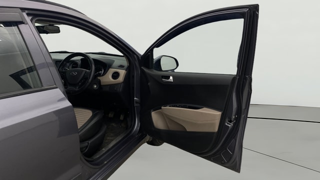 View Hyundai Grand i10 Image 44 Used Hyundai Grand i10 Image 44