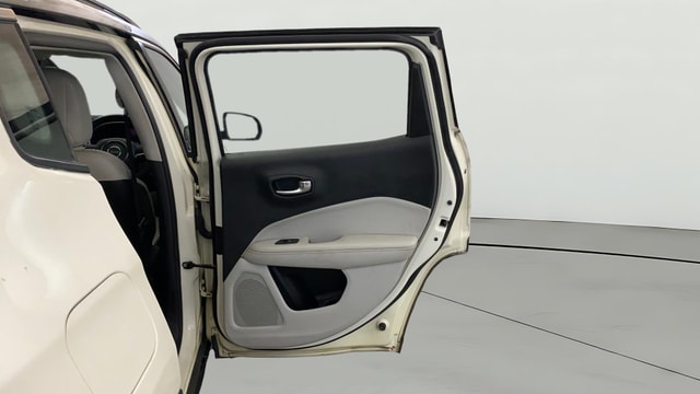 View Jeep Compass Image 6 Used Jeep Compass Image 6
