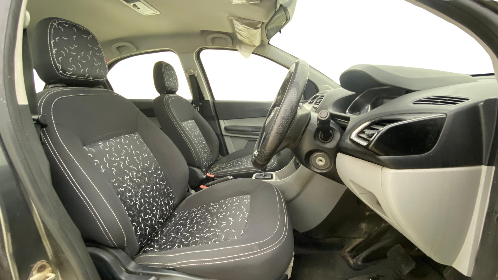 Used 2022 Tata Tiago Used 2022 Tata Tiago