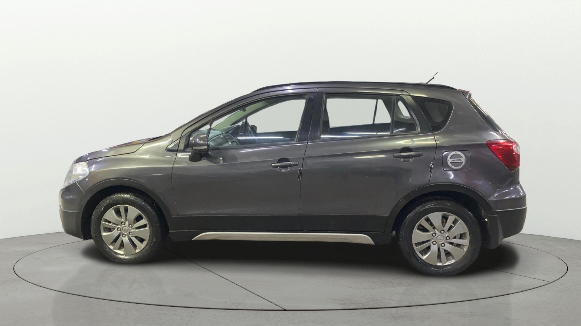 View 2016 Maruti Suzuki 1000 Base Variant Image 27 Used 2016 Maruti Suzuki 1000 Base Variant Image 27