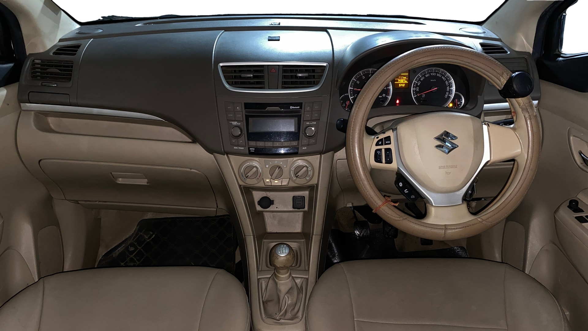 View 2017 Maruti Suzuki 1000 Base Variant Image 16 Used 2017 Maruti Suzuki 1000 Base Variant Image 16