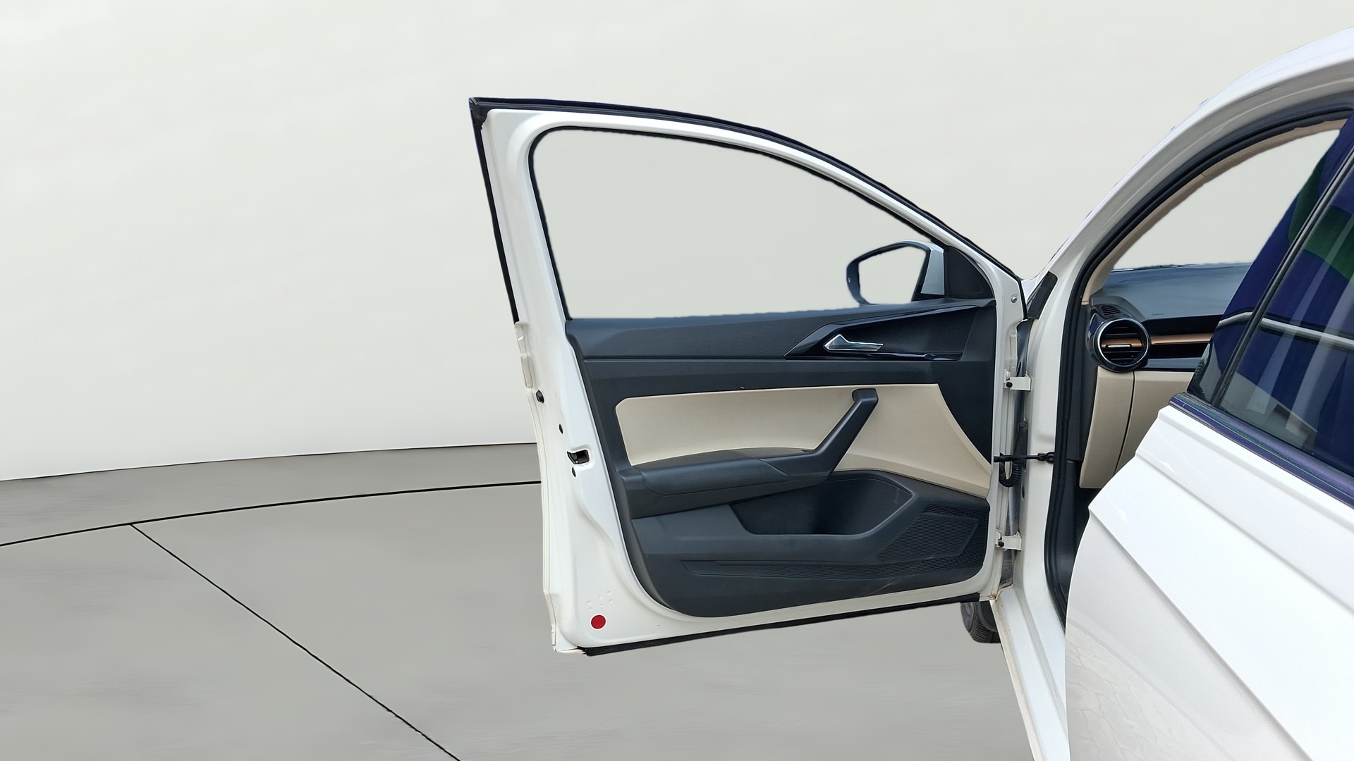 View 2023 Skoda Slavia Style 1.0 TSI AT Image 31 Used 2023 Skoda Slavia Style 1.0 TSI AT Image 31