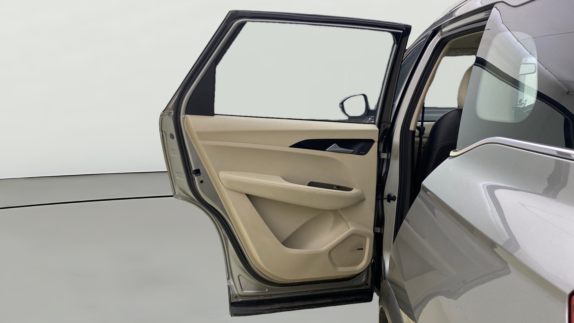 View 2022 MG Hector Sharp CVT Petrol Image 15 Used 2022 MG Hector Sharp CVT Petrol Image 15