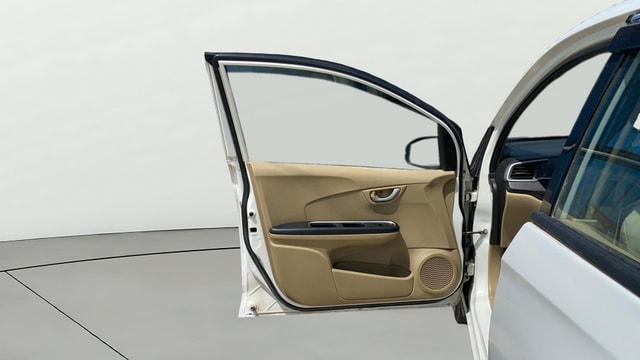 View Honda Amaze Image 31 Used Honda Amaze Image 31